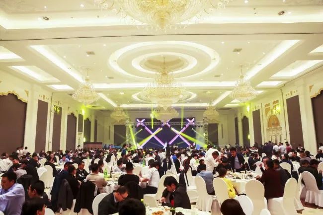 超燃!116萬人次關(guān)注！“2019年第二屆中國噴碼標(biāo)識(shí)行業(yè)年會(huì)”取得圓滿成功